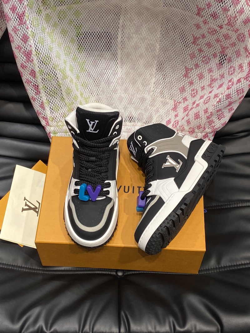 Louis Vuitton Sneakers